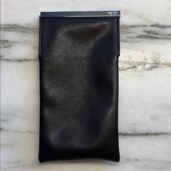 Fendi Gray Tortoise Unisex Sunglasses full inclusion worn once - Picture 13 of 16